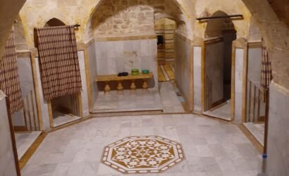 syria-caravans-aleppo-bath